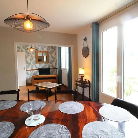 Holiday home Maison Calme Au Coeur Des Volcans, Ideale Pour Randonnee Et Activites En Nature - Fr-1-742-550 *