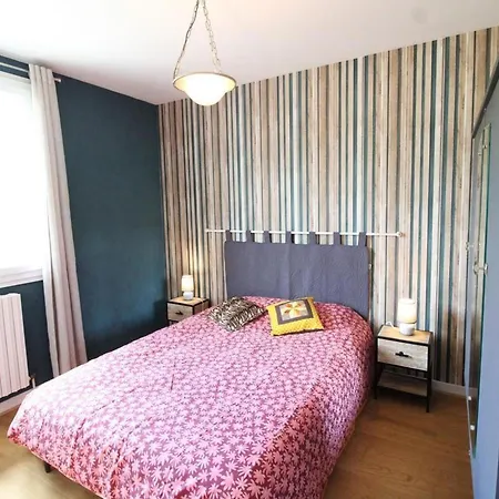 Maison Calme Au Coeur Des Volcans, Ideale Pour Randonnee Et Activites En Nature - Fr-1-742-550 Holiday home *